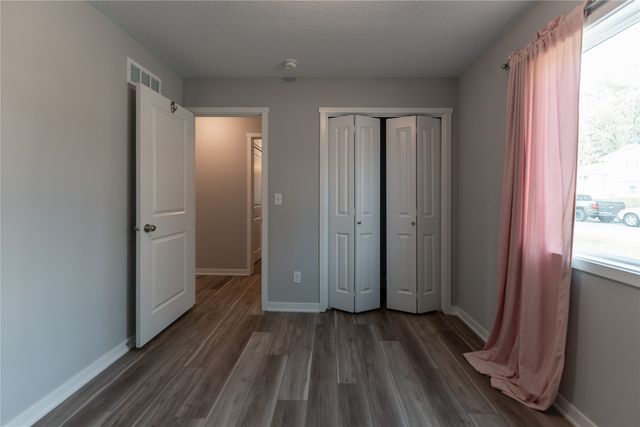 1000 North Avenue, Norwalk, IA 50211