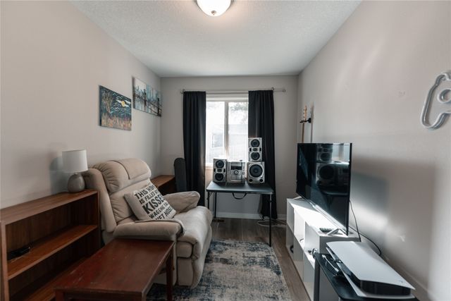 1000 North Avenue, Norwalk, IA 50211