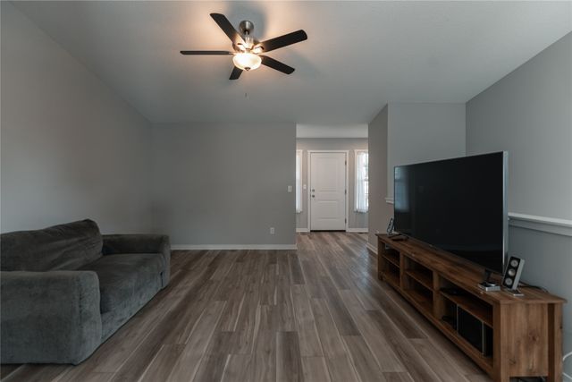 1000 North Avenue, Norwalk, IA 50211