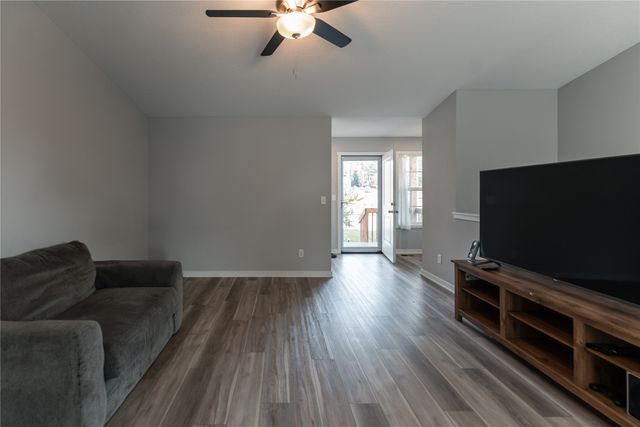 1000 North Avenue, Norwalk, IA 50211