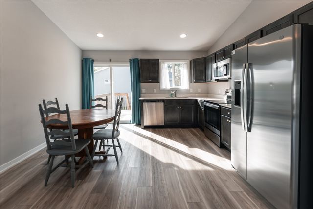 1000 North Avenue, Norwalk, IA 50211