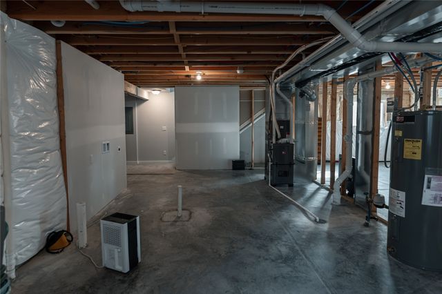 1000 North Avenue, Norwalk, IA 50211