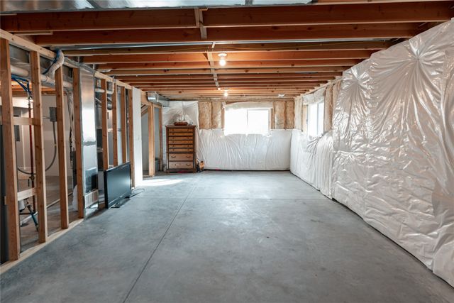 1000 North Avenue, Norwalk, IA 50211