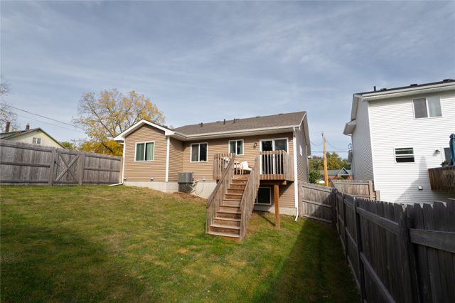 1000 North Avenue, Norwalk, IA 50211