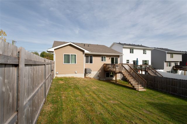 1000 North Avenue, Norwalk, IA 50211