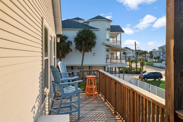 22803 Chiquita Street, Galveston, TX 77554