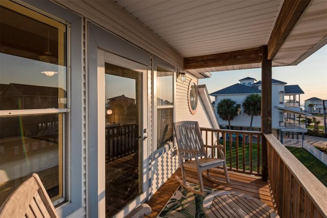 22803 Chiquita Street, Galveston, TX 77554