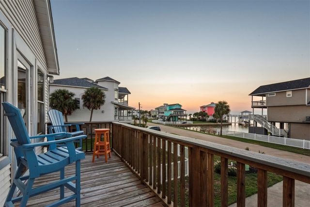 22803 Chiquita Street, Galveston, TX 77554