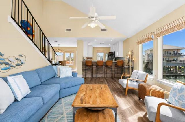22803 Chiquita Street, Galveston, TX 77554