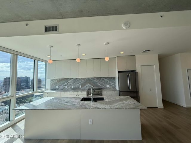 777 N CENTRAL Avenue PH5, Phoenix, AZ 85004