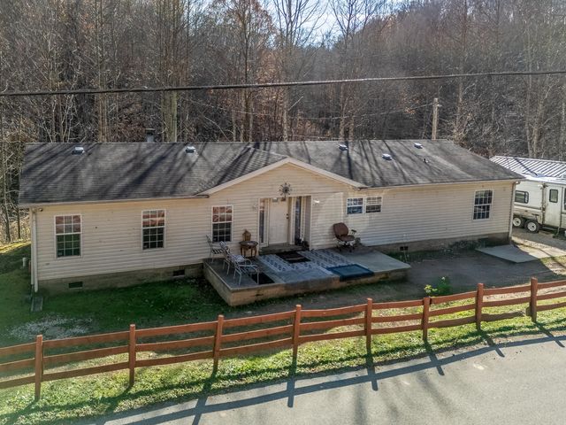 1766 Hwy 1162, West Liberty, KY 41472