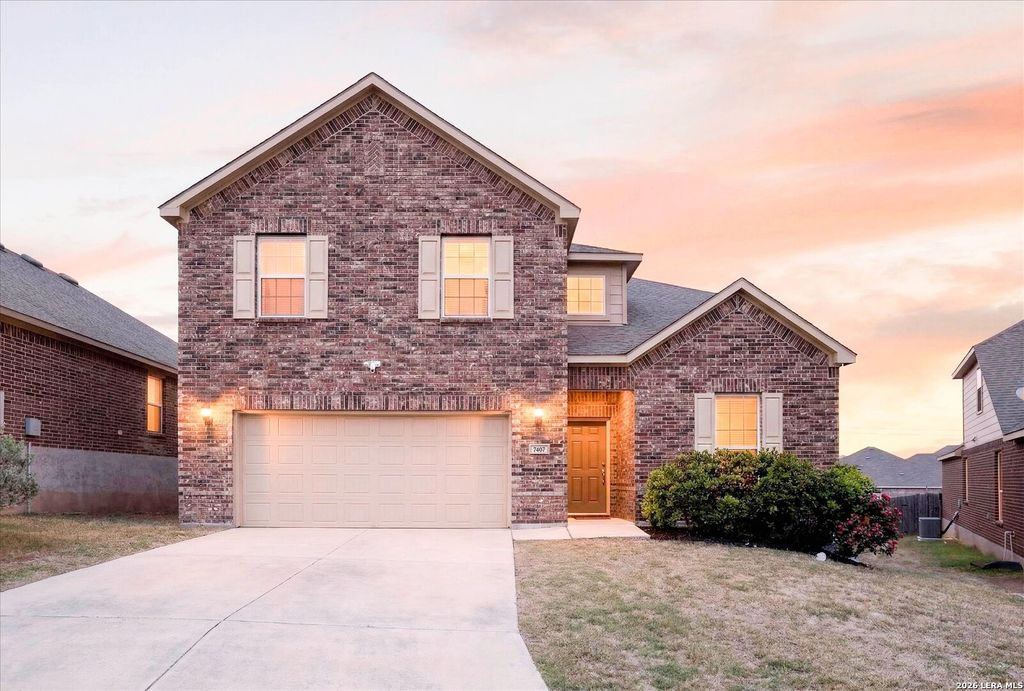 7407 Valle Msn, Boerne, TX 78015