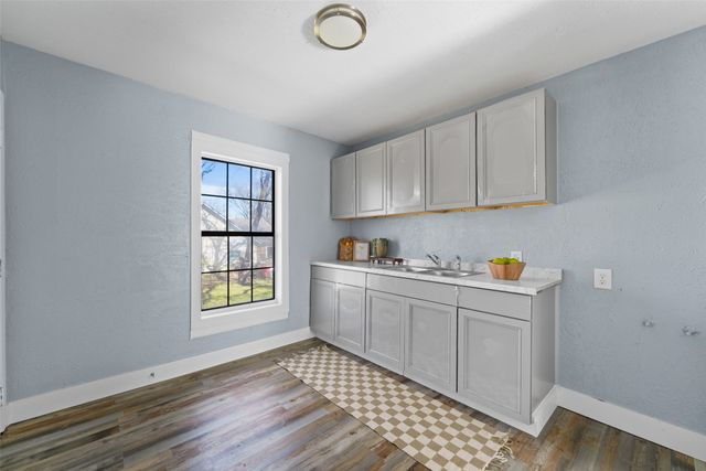 3841 Avenue M, Fort Worth, TX 76105