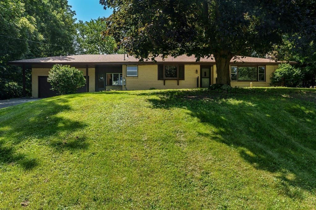 5094 SAFFORD Boulevard, Rockford, IL 61101