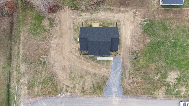 303 Cassie Dr, Lafayette, TN 37083