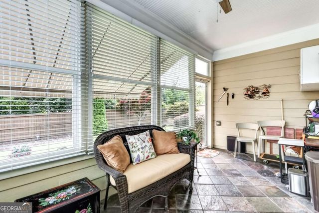 153 Churchcliff Drive, Woodstock, GA 30188