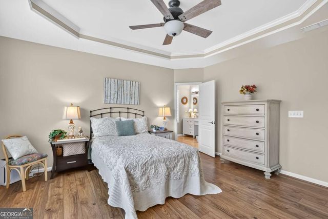 153 Churchcliff Drive, Woodstock, GA 30188