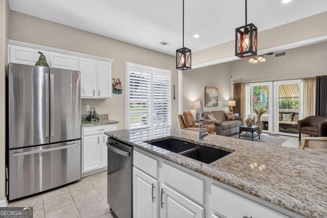 153 Churchcliff Drive, Woodstock, GA 30188
