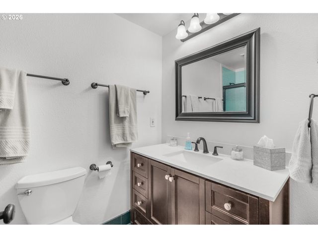 4500 Ne 49TH St, Vancouver, WA 98661