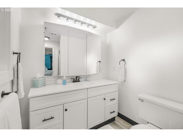 4500 Ne 49TH St, Vancouver, WA 98661