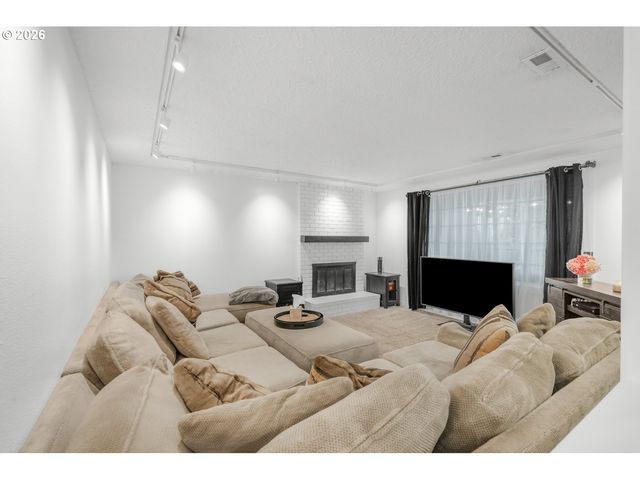 4500 Ne 49TH St, Vancouver, WA 98661
