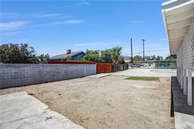 7716 Juniper Avenue, Fontana, CA 92336