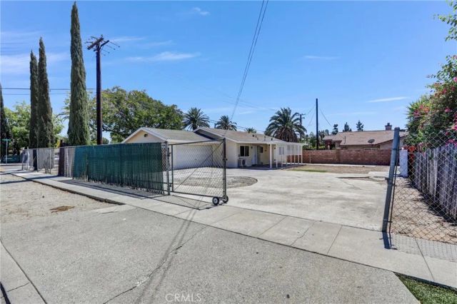 7716 Juniper Avenue, Fontana, CA 92336