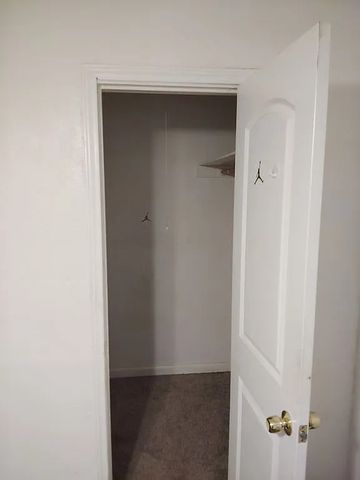 2710 Fernwood Avenue, Dallas, TX 75216