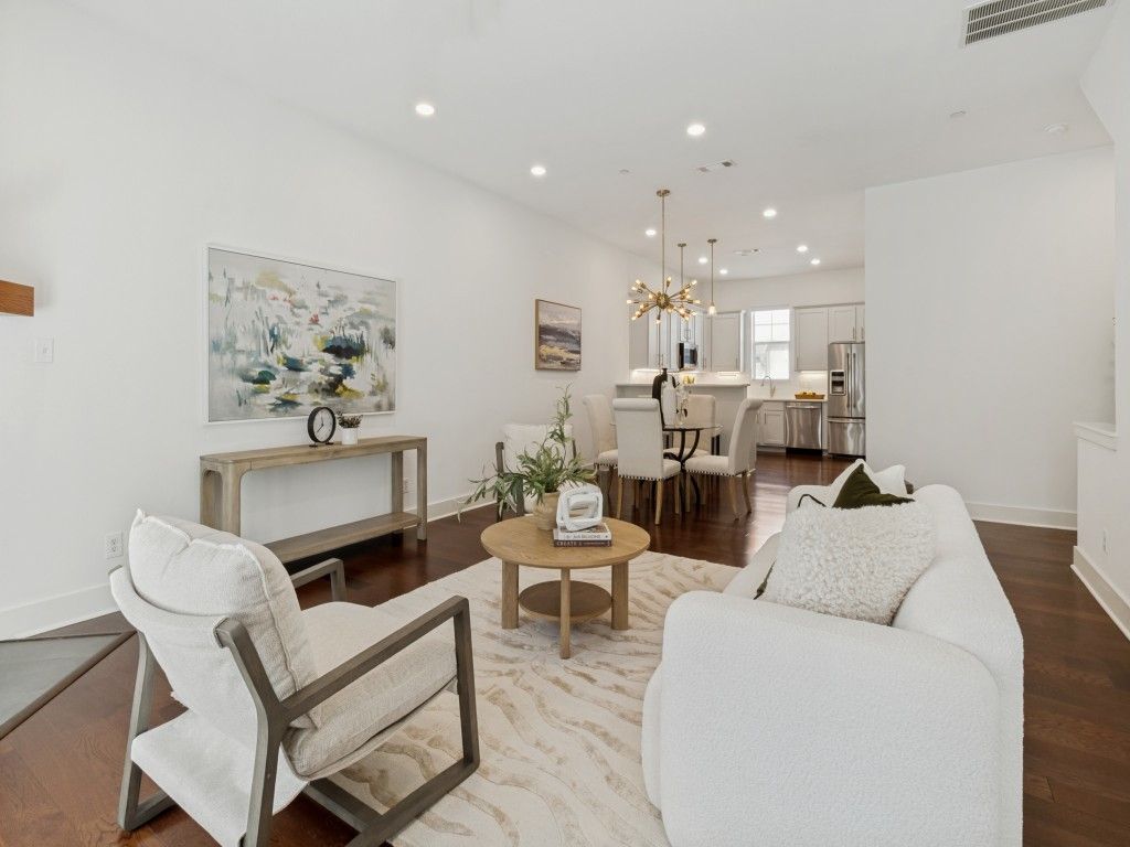 5743 Prospect Avenue 102, Dallas, TX 75206