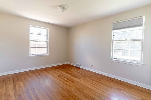 1635 Downing Avenue, Westchester, IL 60154