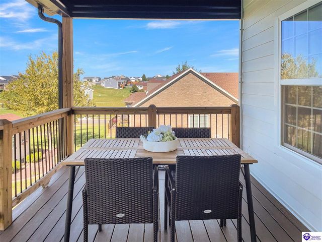 102 Kentucky Oaks Trail, Elizabethtown, KY 42701