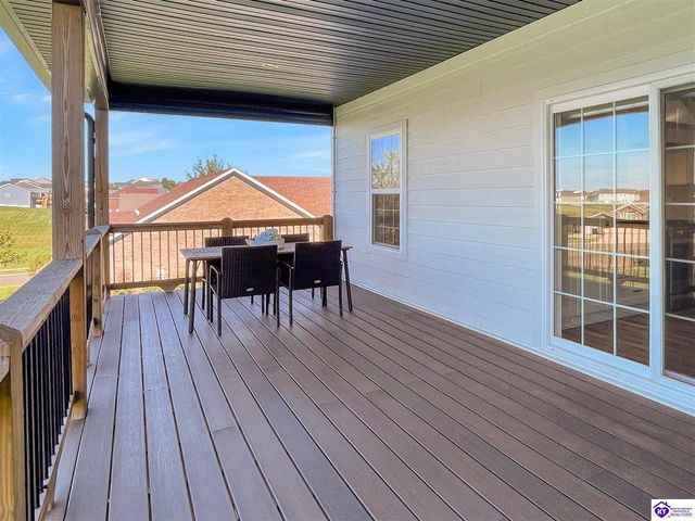 102 Kentucky Oaks Trail, Elizabethtown, KY 42701