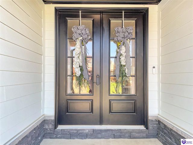 102 Kentucky Oaks Trail, Elizabethtown, KY 42701