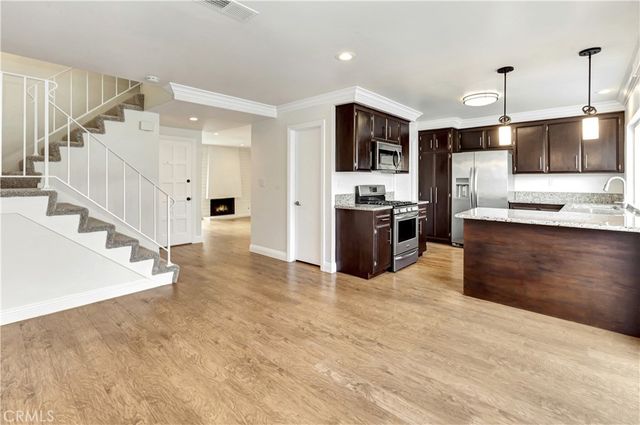 6907 Orangewood, Cypress, CA 90630