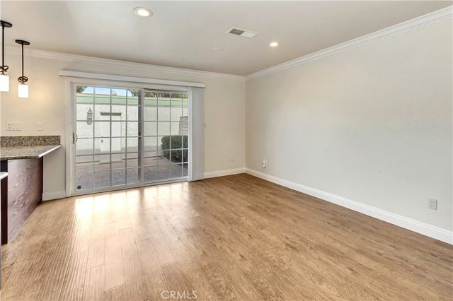 6907 Orangewood, Cypress, CA 90630