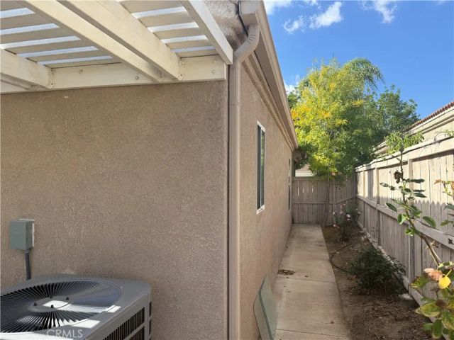 40600 Corte Albara, Murrieta, CA 92562