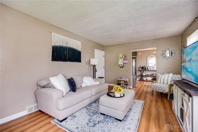 438 Wonderly Avenue, Oakwood, OH 45419