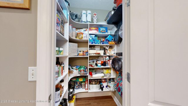 141 Twin Ponds Lane, Okemos, MI 48864
