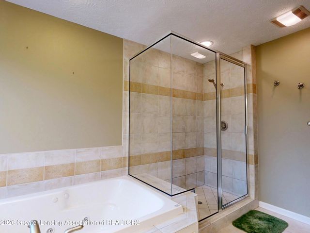 141 Twin Ponds Lane, Okemos, MI 48864