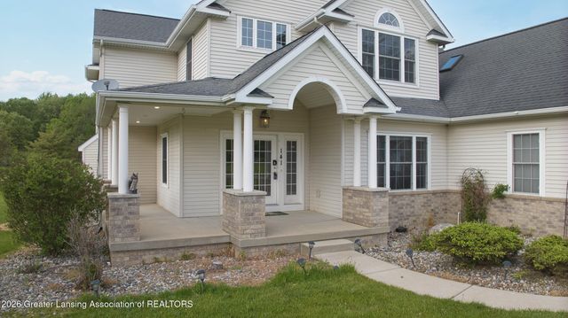 141 Twin Ponds Lane, Okemos, MI 48864