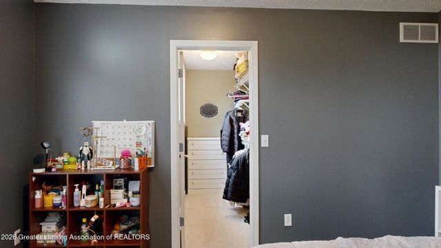 141 Twin Ponds Lane, Okemos, MI 48864