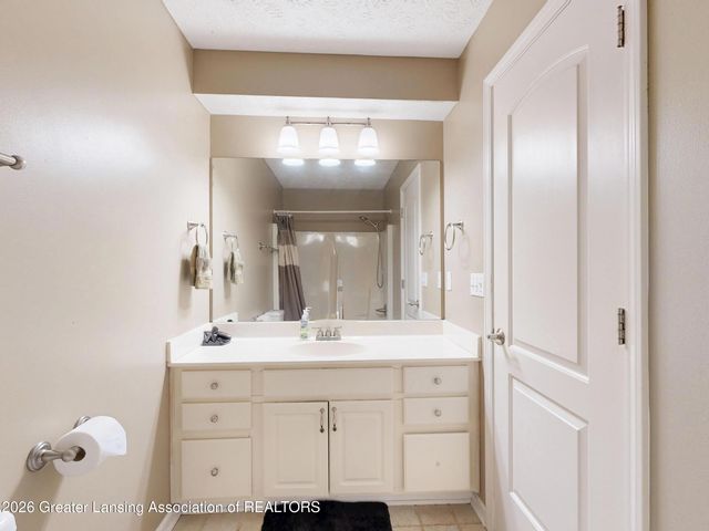 141 Twin Ponds Lane, Okemos, MI 48864
