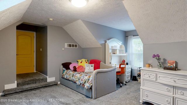 141 Twin Ponds Lane, Okemos, MI 48864