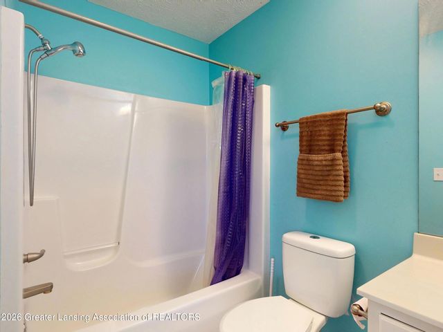 141 Twin Ponds Lane, Okemos, MI 48864