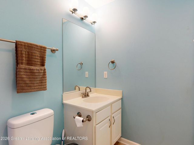 141 Twin Ponds Lane, Okemos, MI 48864
