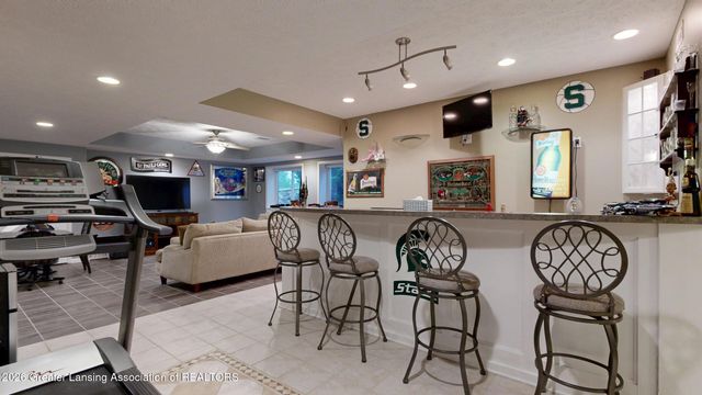 141 Twin Ponds Lane, Okemos, MI 48864