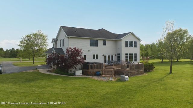 141 Twin Ponds Lane, Okemos, MI 48864