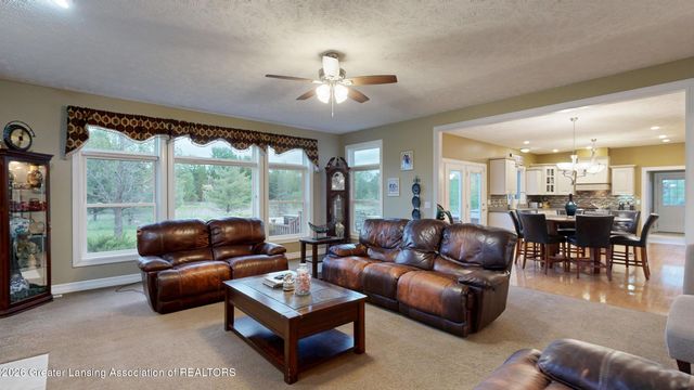 141 Twin Ponds Lane, Okemos, MI 48864