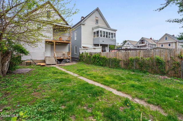114 Victory Avenue, Schenectady, NY 12307