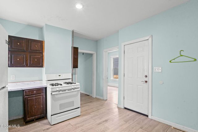 114 Victory Avenue, Schenectady, NY 12307